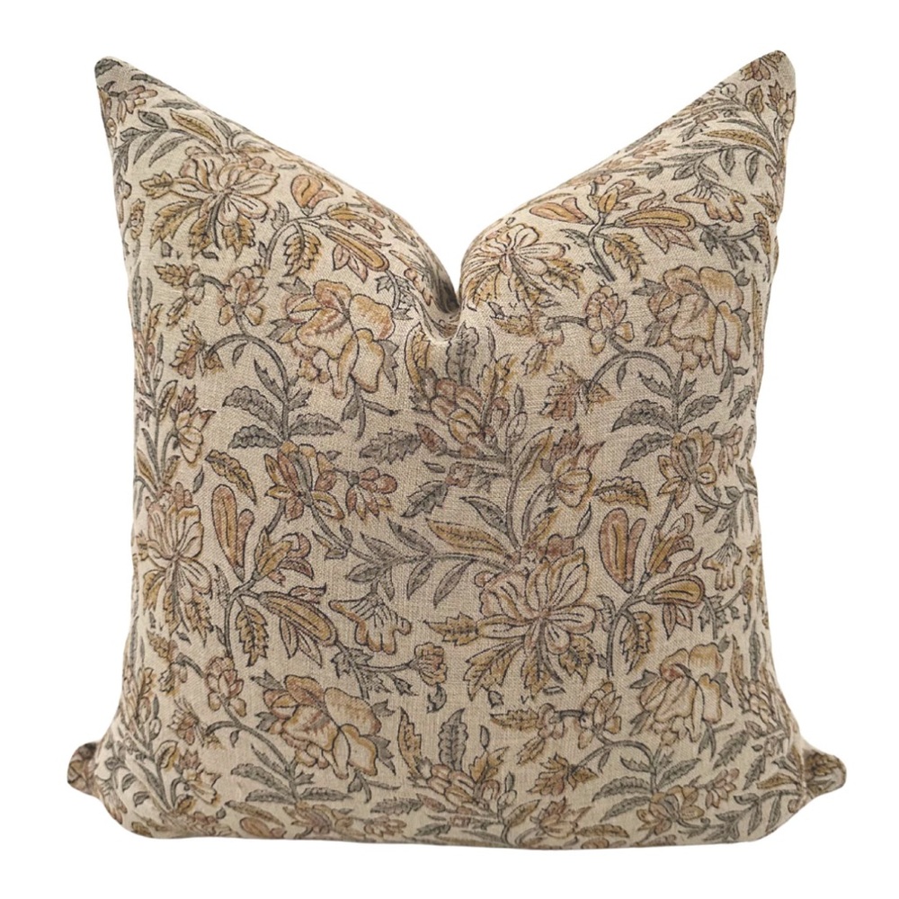 NEW Hackner Home Bloom Floral Block Patterned Throw Pillow Cover 20x20